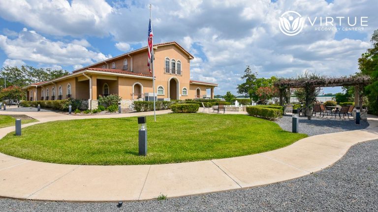 How Virtue Recovery Houston Helps You Build a Lasting Recovery Foundation